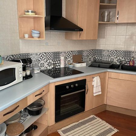 Appartement 2 Chambres Avec Parking Prive Gratuit Dijon Exterior photo